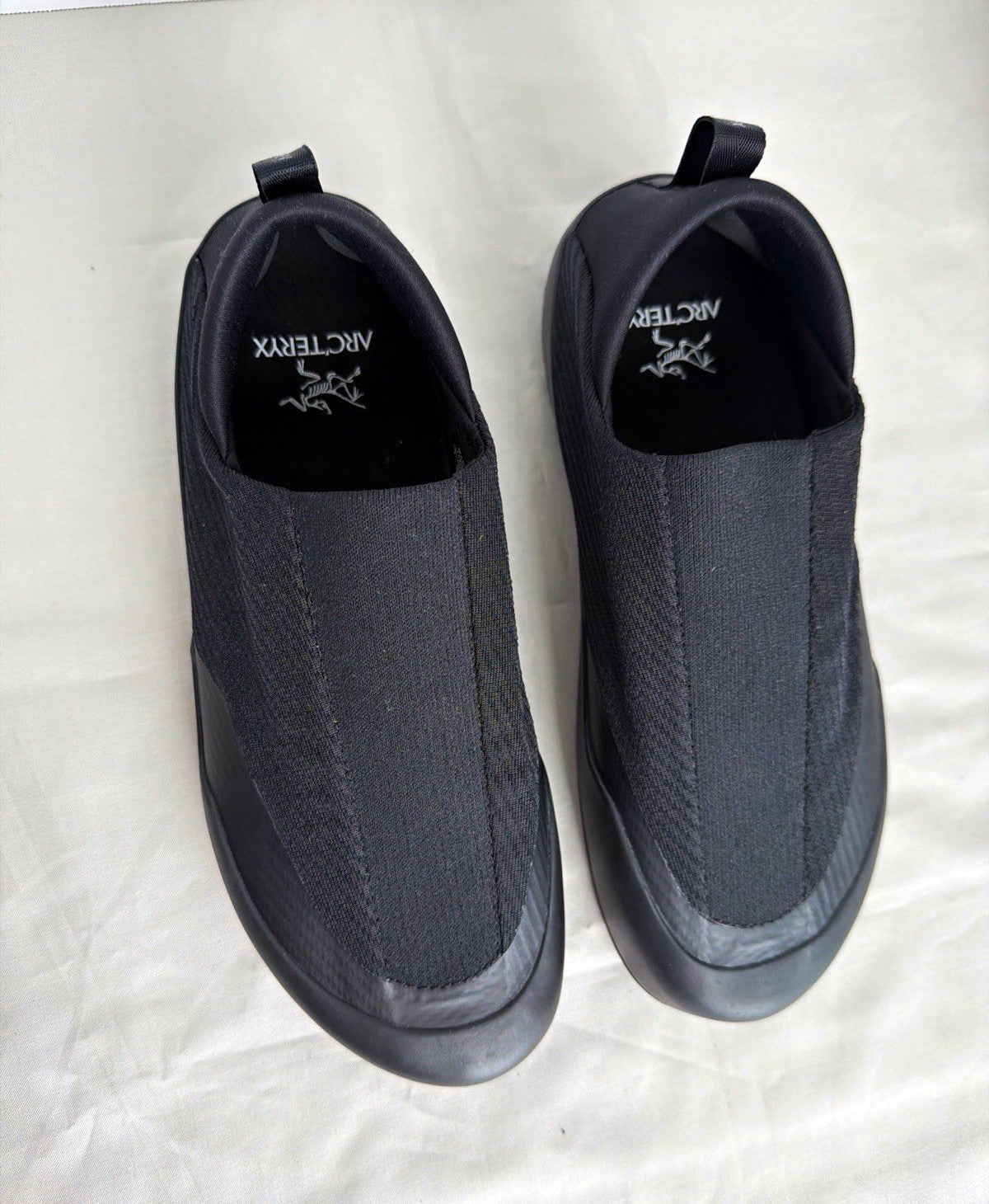 Arc'teryx Kragg Men's Black Slip-On Casual Shoes US 8.5 Lightweight Knit.
