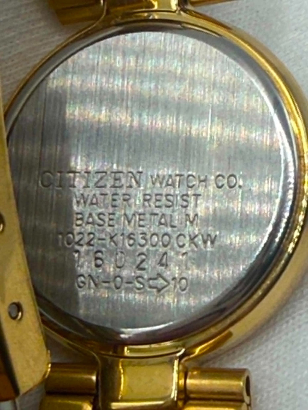 citizen gold watch women excellent condition.