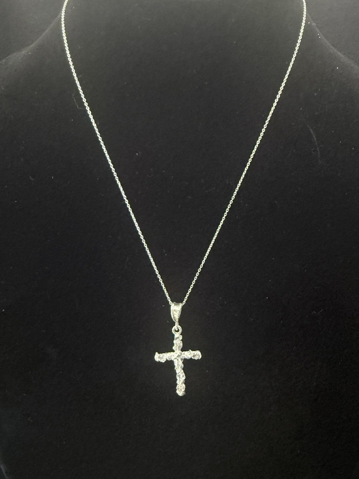 925 Sterling Silver Cross And Chain.