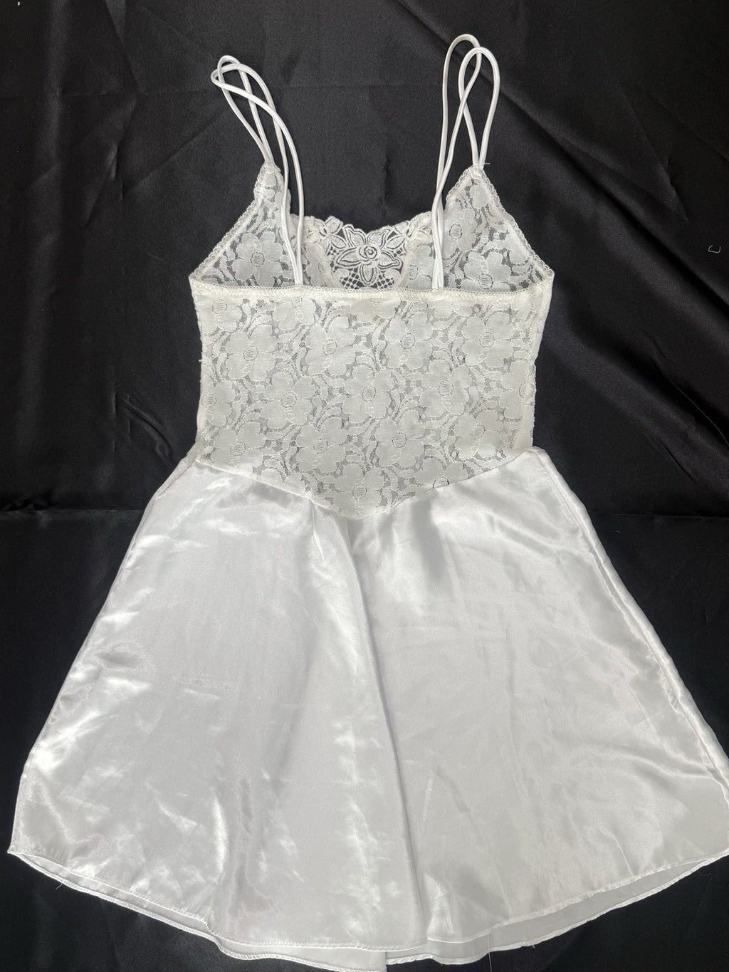 1 Cinema Etoile Women’s White Floral Lace Chemise Slip S Sleeveless Adjustable