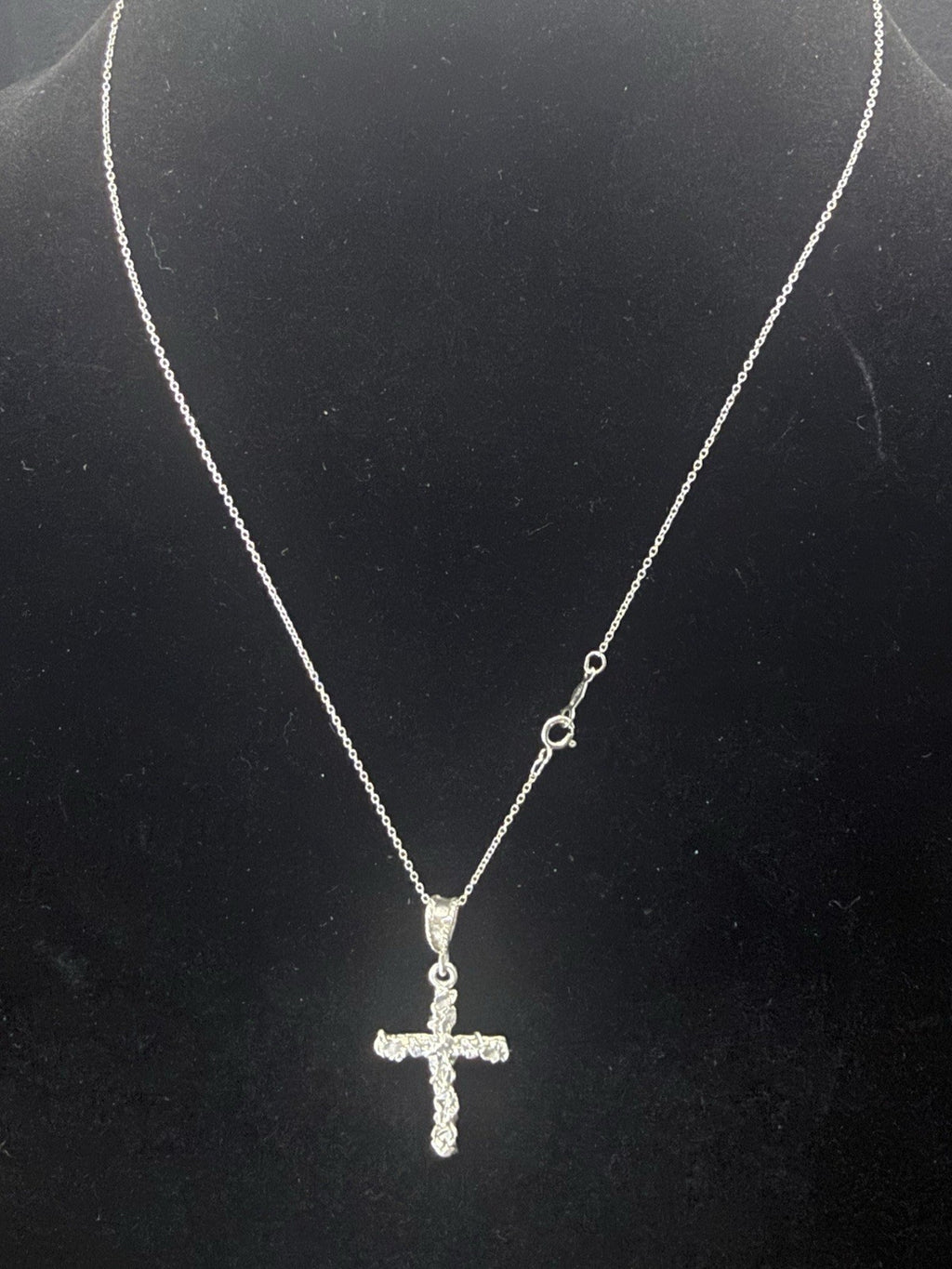 925 Sterling Silver Cross And Chain.