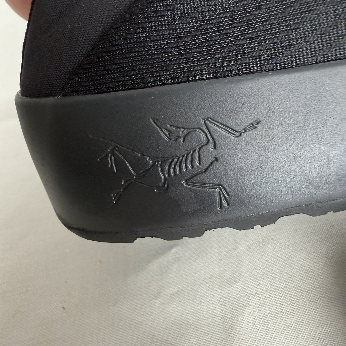 Arc'teryx Kragg Men's Black Slip-On Casual Shoes US 8.5 Lightweight Knit.