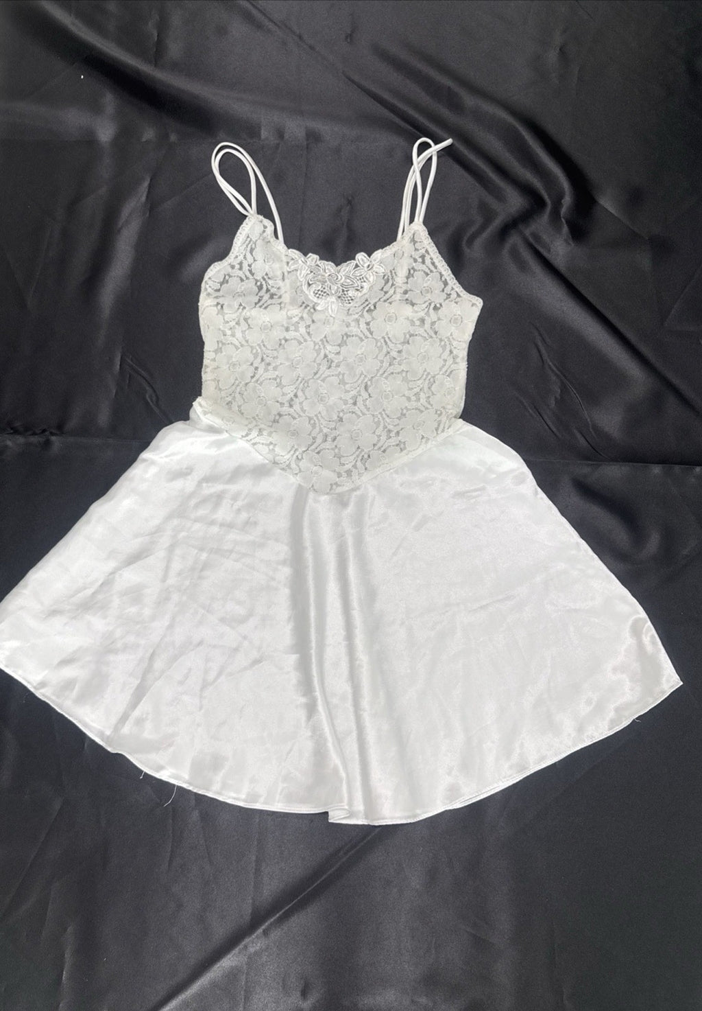 1 Cinema Etoile Women’s White Floral Lace Chemise Slip S Sleeveless Adjustable