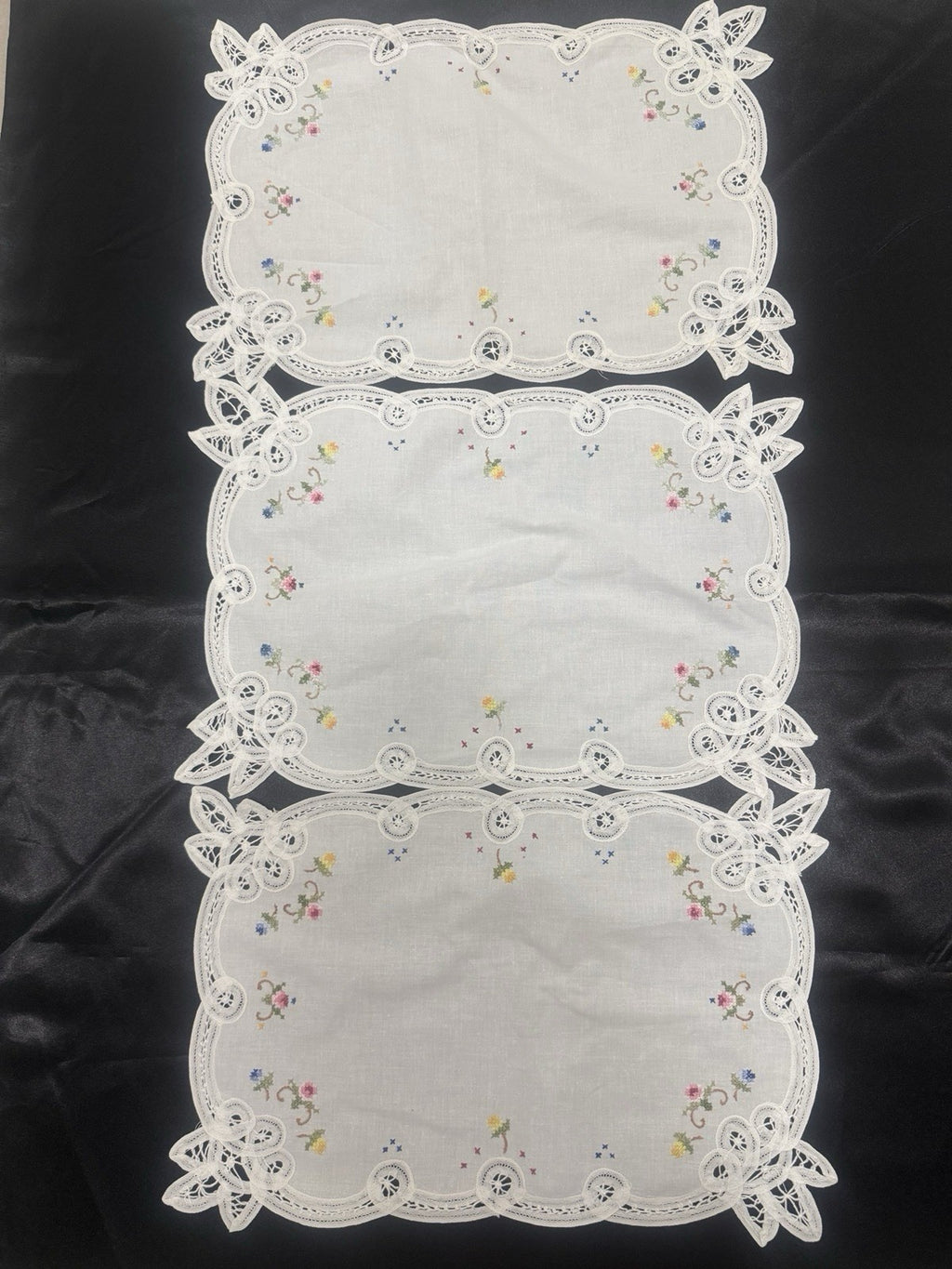 Vintage White Cutwork Embroidered Cloths with Lace Trim (Set of 5)
