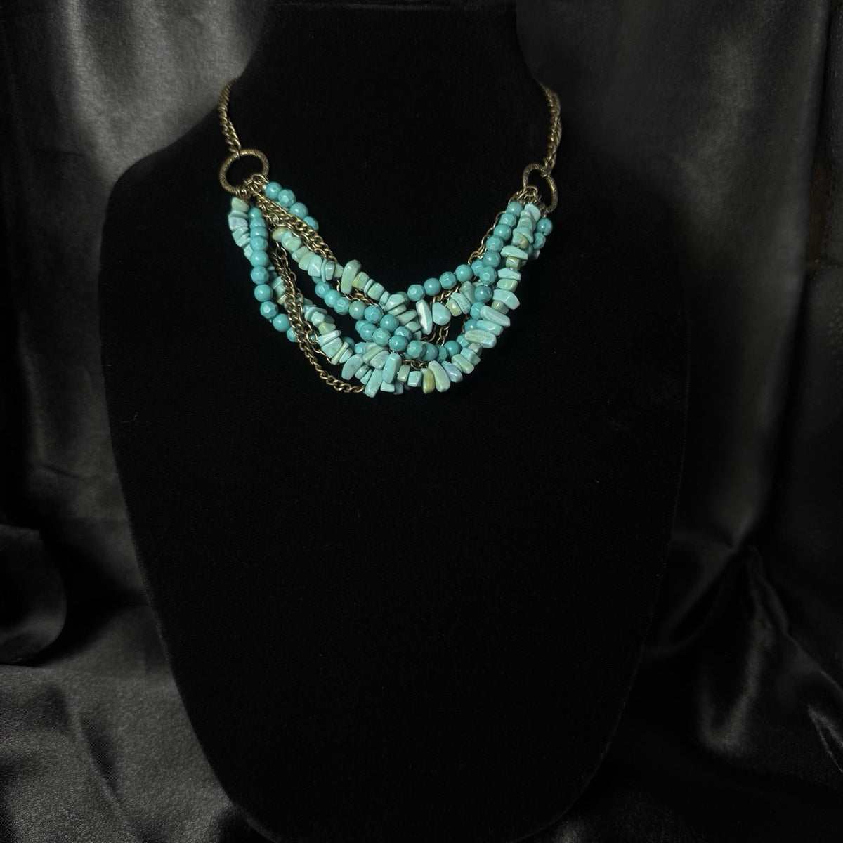 Blue Stone Chip Beaded Statement Necklace Bronze Tone Cable Chain Adjustable.